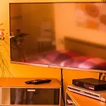 Dobre Appartement Piest'any
