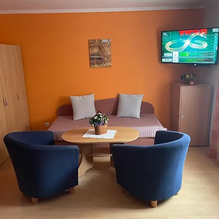 Dobre Appartement Piest'any