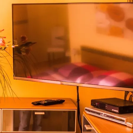 Dobre Apartamento Piest'any